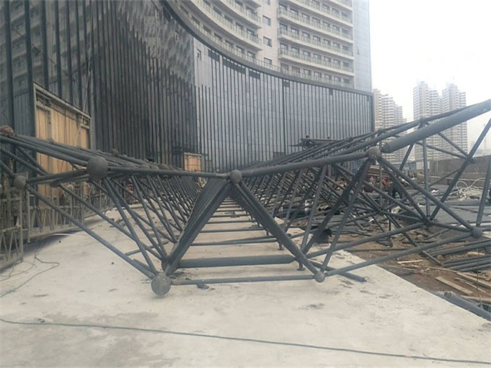 咸阳万豪酒店雨棚网架